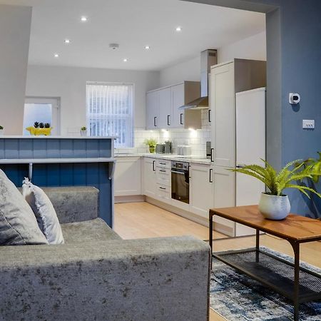 Birkenhead - 2 Bedroom House Экстерьер фото