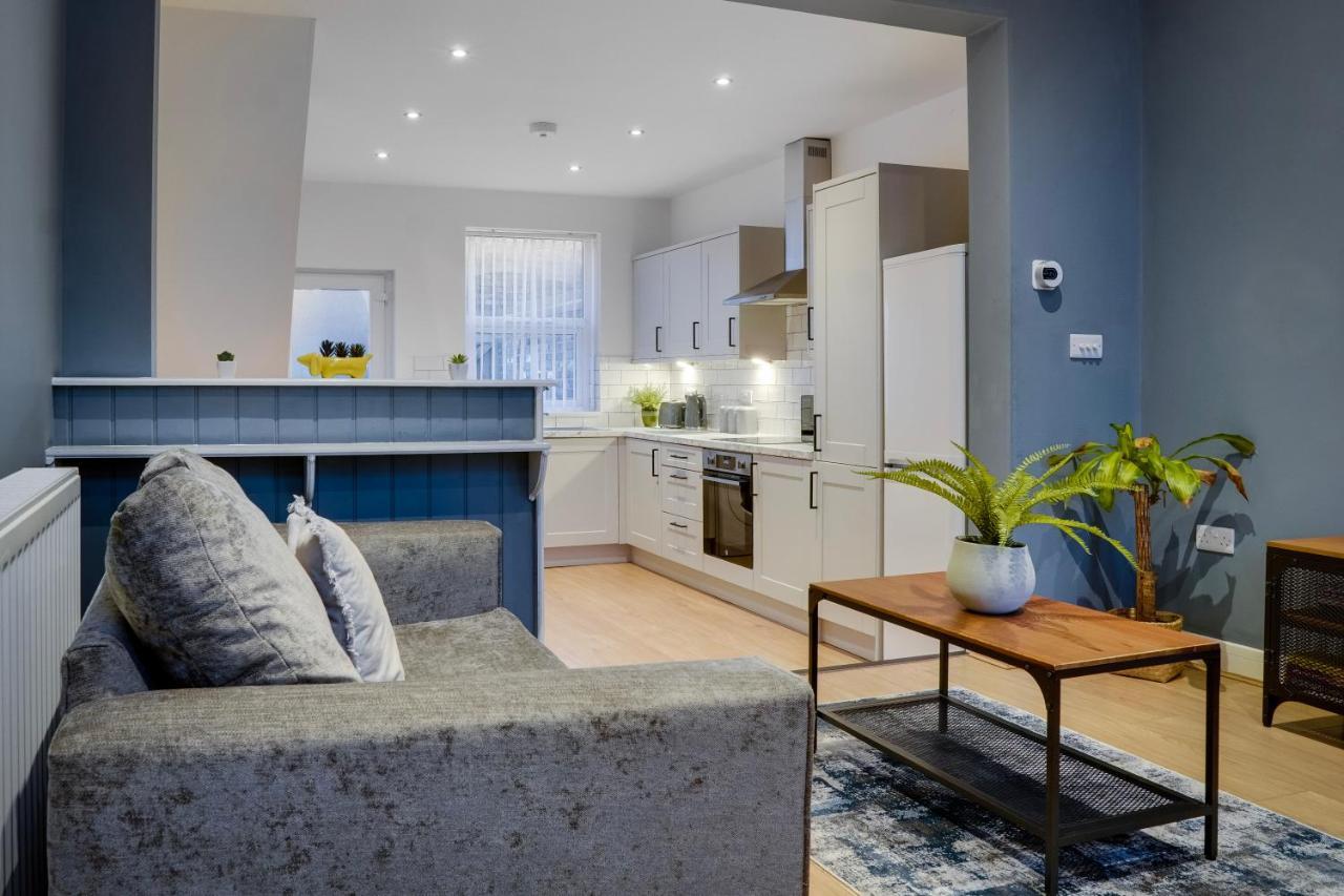 Birkenhead - 2 Bedroom House Экстерьер фото