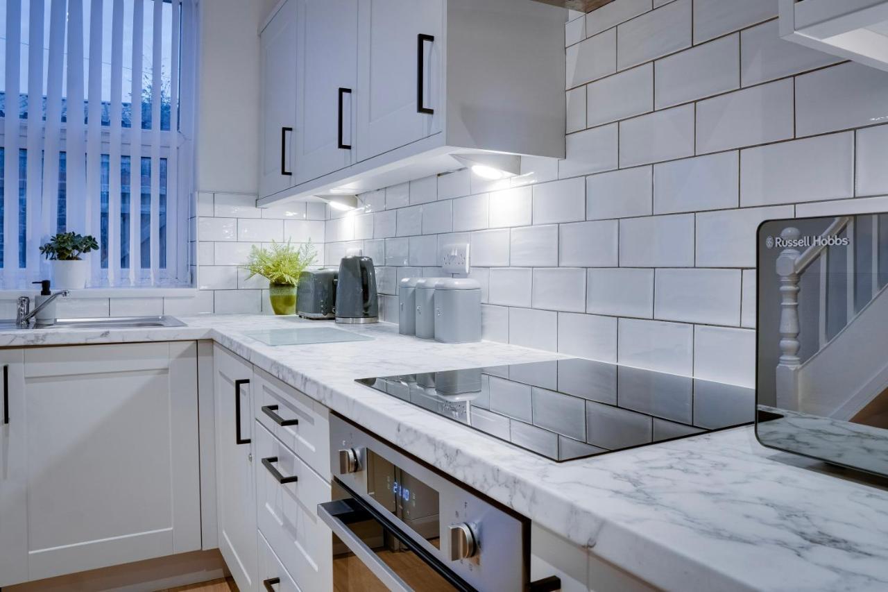 Birkenhead - 2 Bedroom House Экстерьер фото